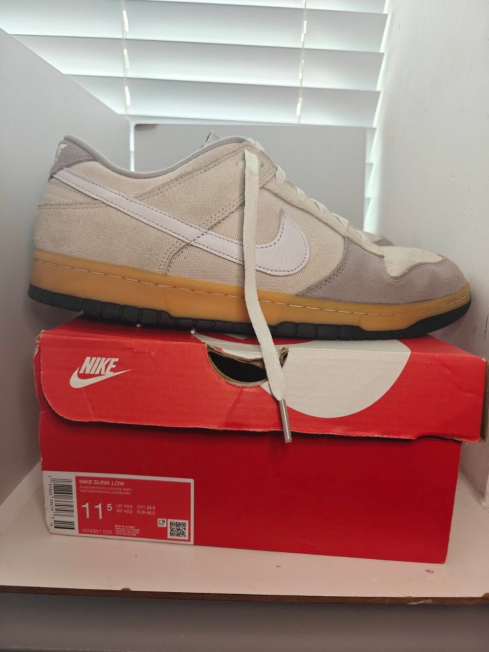 Nike Dunk Low Retro SE Phantom / College Grey HV4301-030 Men's 11.5 with Box